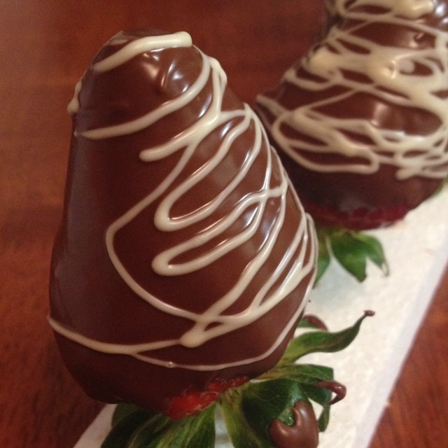 歌帝梵同款巧克力伯爵-脆皮巧克力草莓棒的做法 步骤5