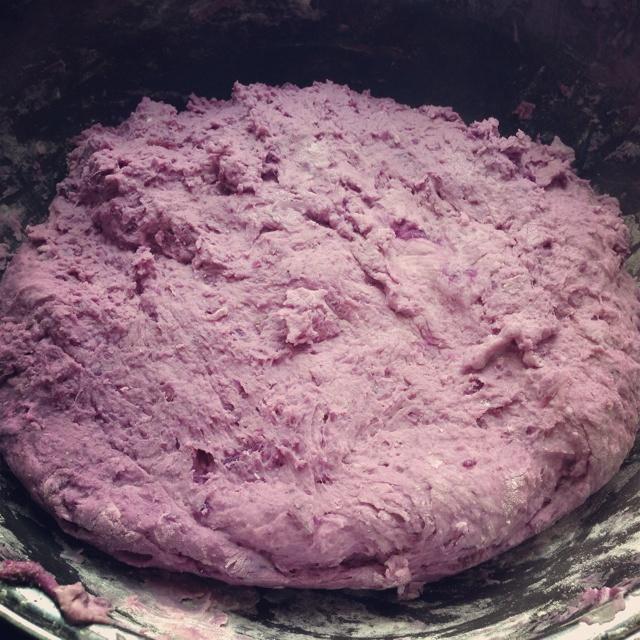 蜂蜜紫薯芝麻餅的做法 步骤2