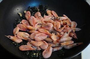 紫蘇椒鹽蝦的做法 步骤4