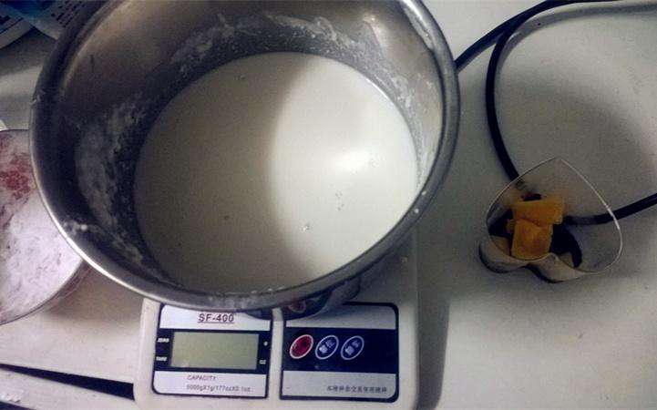 豆腐酸奶慕斯蛋糕--萌萌噠無奶油四葉草~的做法 步骤4