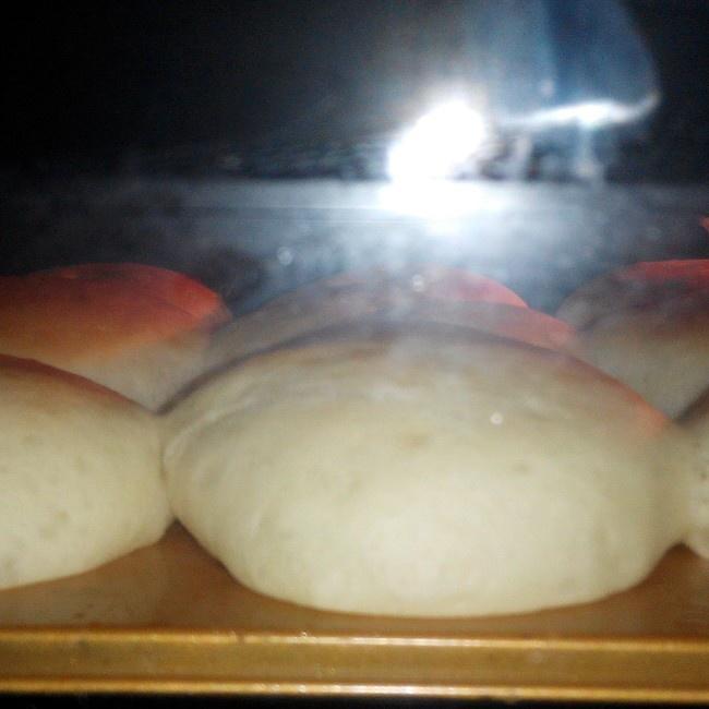 普通面粉做的面包的做法 步骤2