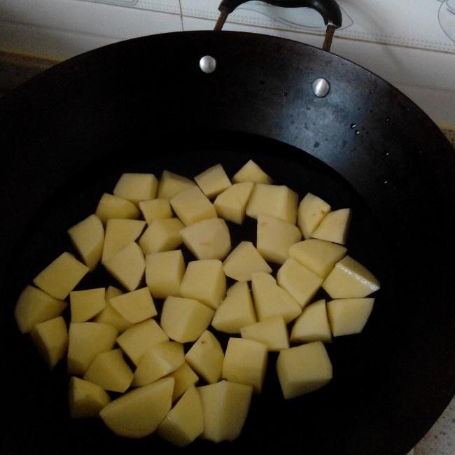 孜然（香辣）小土豆塊的做法 步骤3