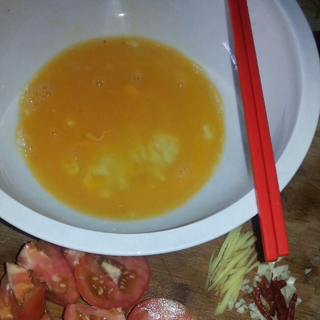 番茄雞蛋湯的做法 步骤2