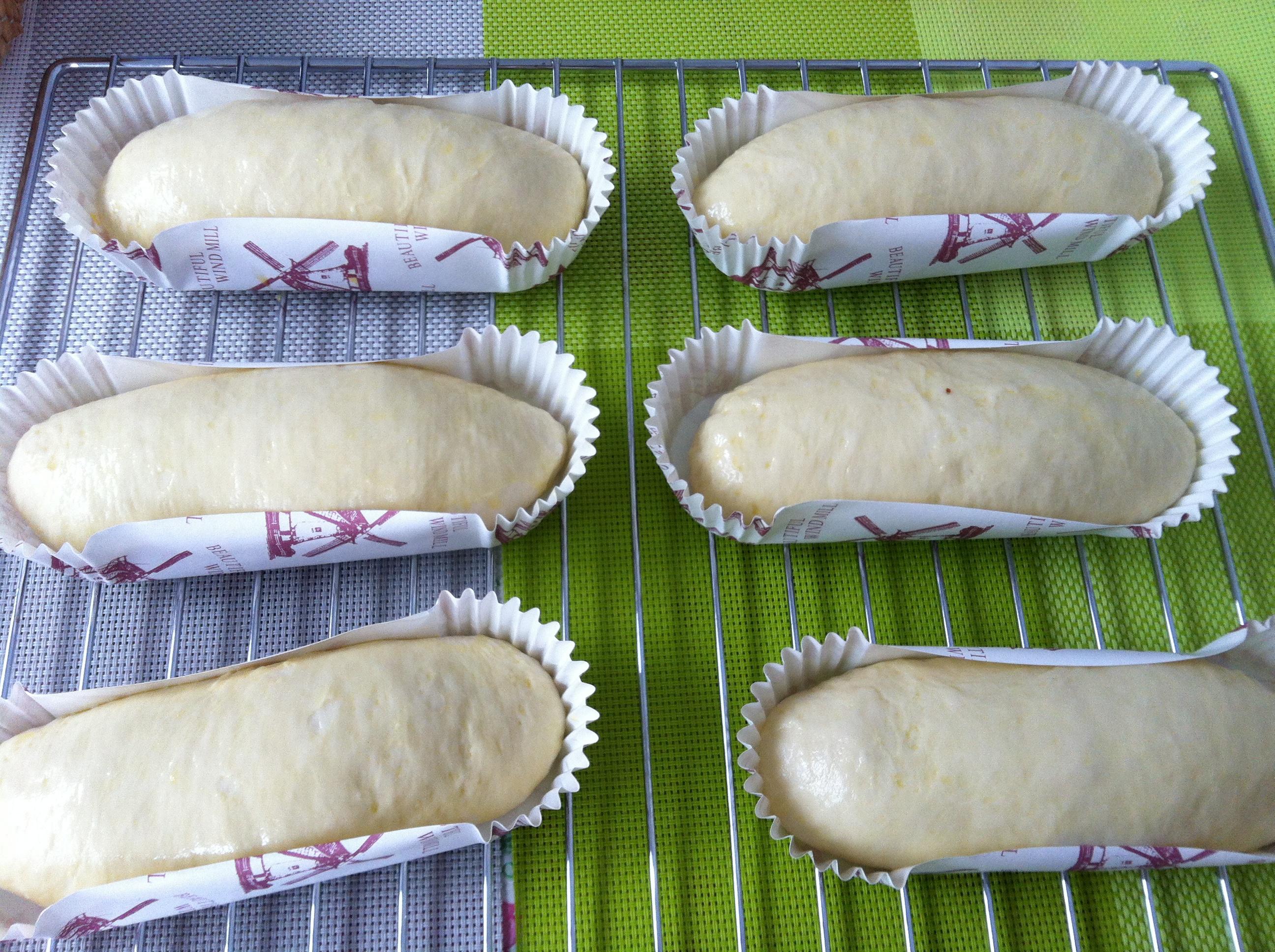椰漿超軟小面包的做法 步骤6