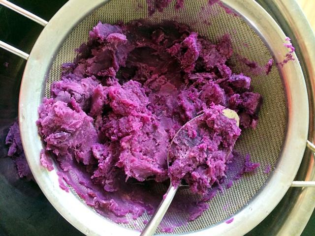 紫薯蓮蓉月餅的做法 步骤2