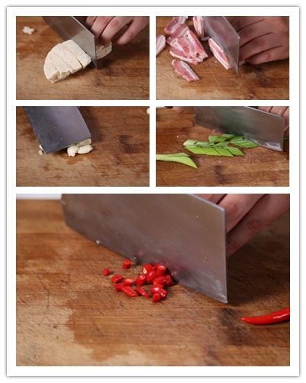 干鍋脆豆腐---自動烹飪鍋版食譜的做法 步骤1