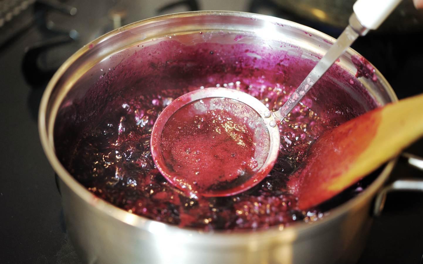 藍莓果醬的做法 步骤7