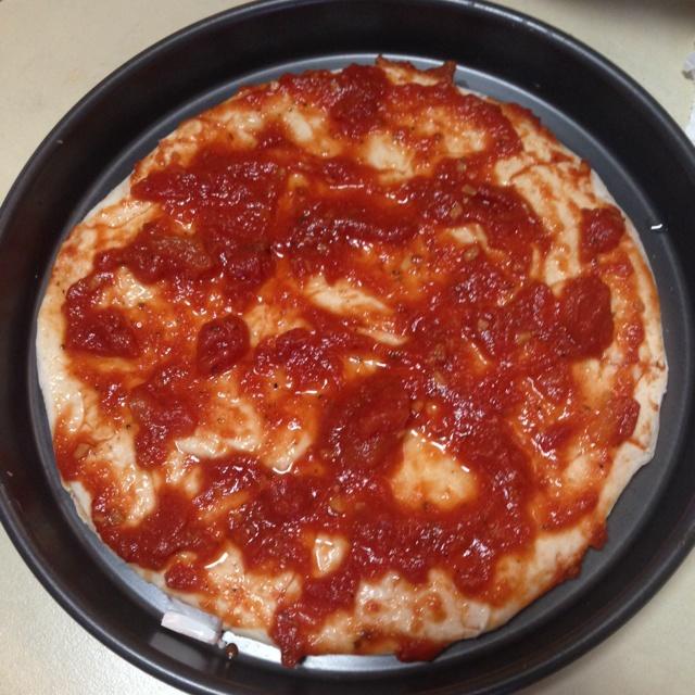 【薄皮番茄什錦披薩】的做法 步骤2