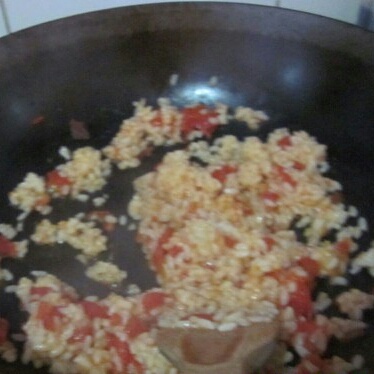 西紅柿炒飯的做法 步骤5