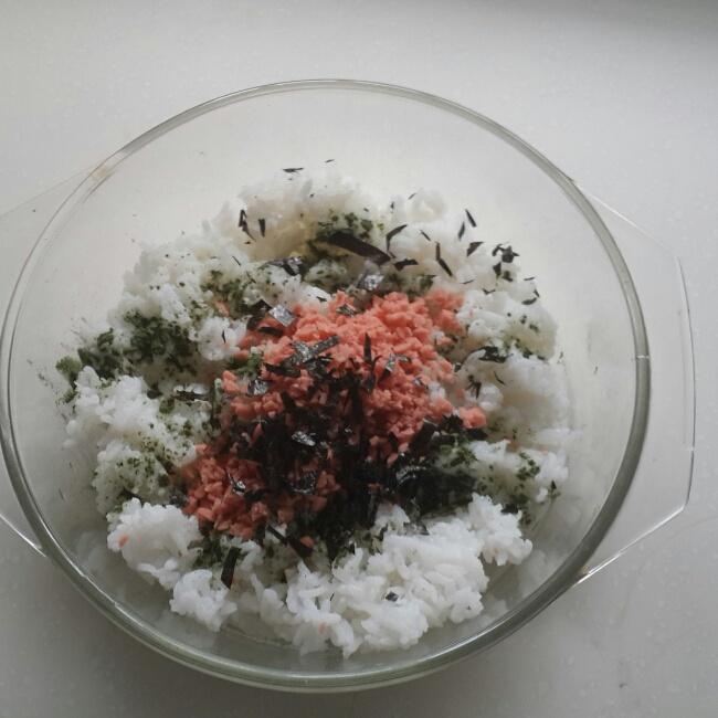 抹茶海苔粢飯糕（睡蓮造型）的做法 步骤2