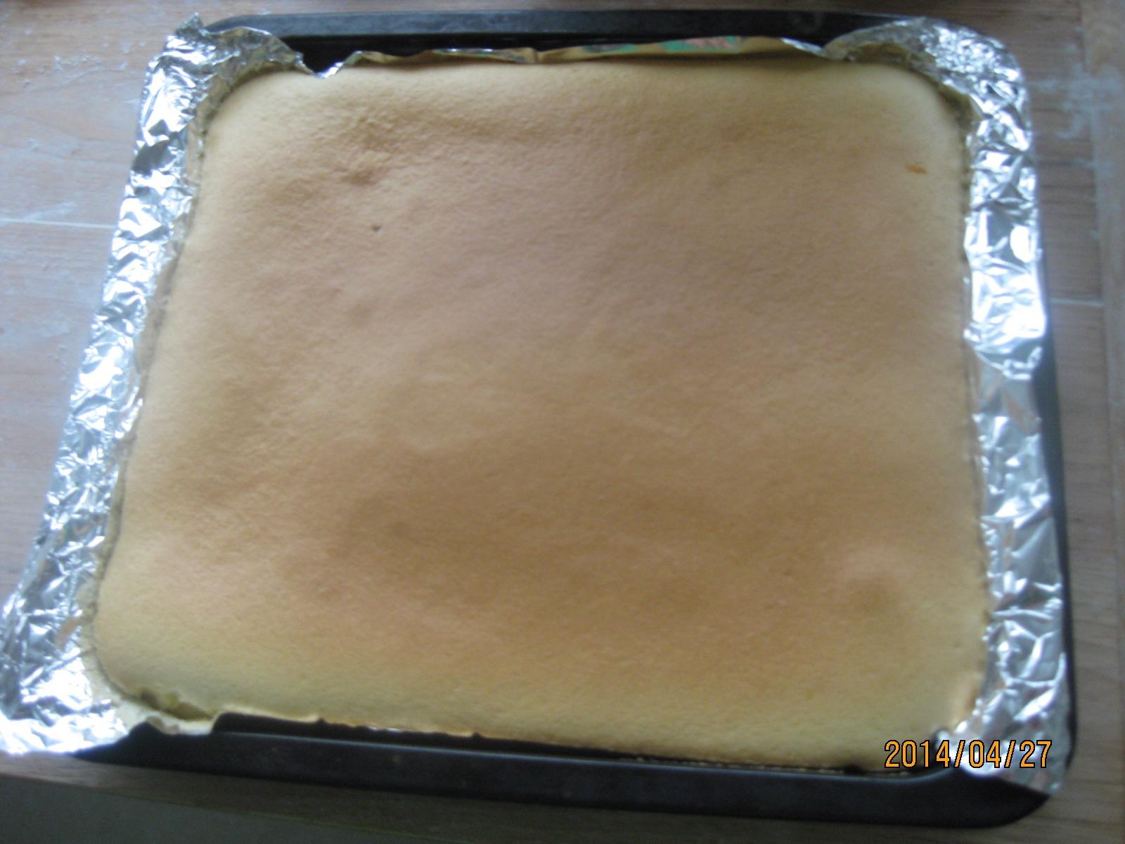 肉松蛋糕卷的做法 步骤4