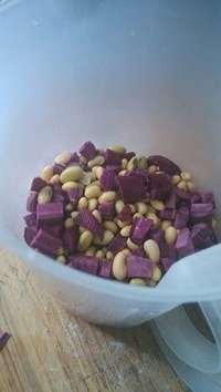 【雜糧廚房】低卡紫薯豆漿-美味健康更營養的做法 步骤2