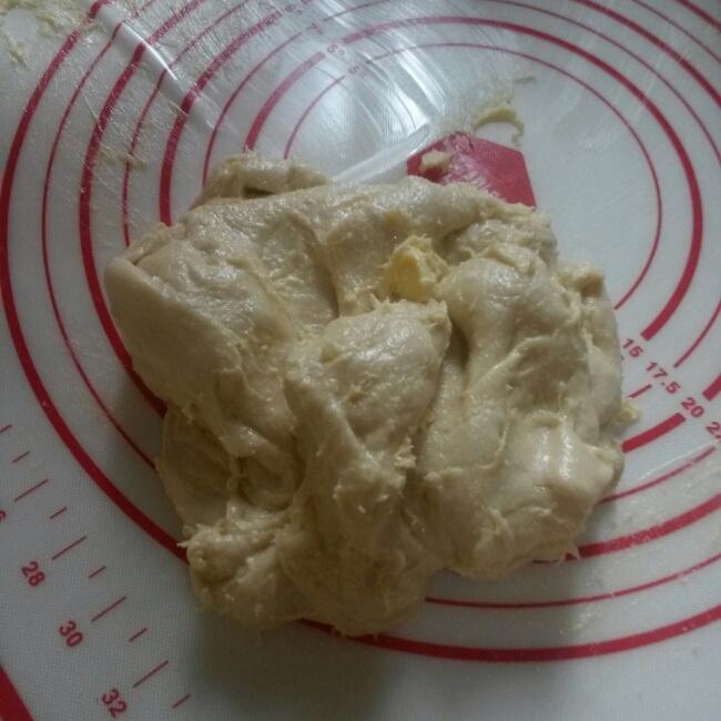 手工牛奶小蘑菇面包的做法 步骤4