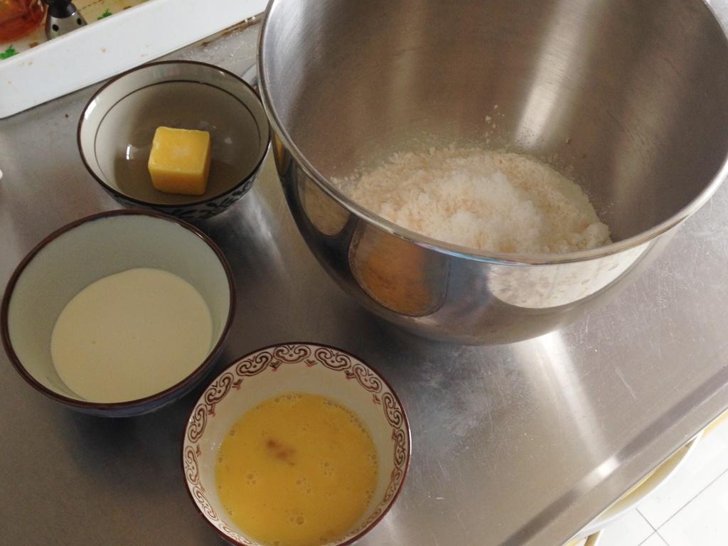 簡單易上手的葡萄干土司—樂葵模具，KitchenAid廚師機版的做法 步骤1