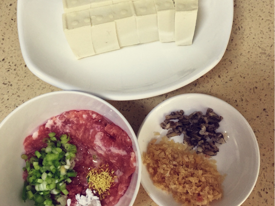 瑤柱肉末燜豆腐的做法 步骤1