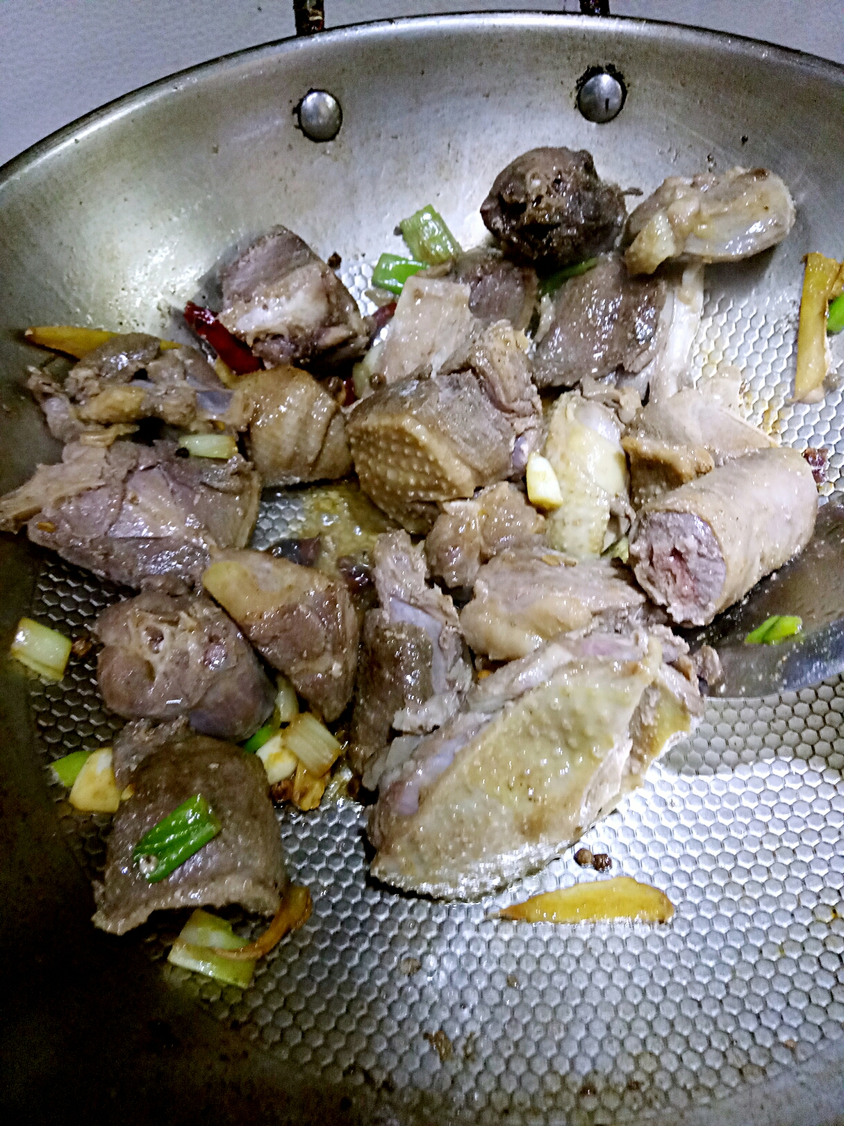 東北酸菜炖大鵝的做法 步骤4