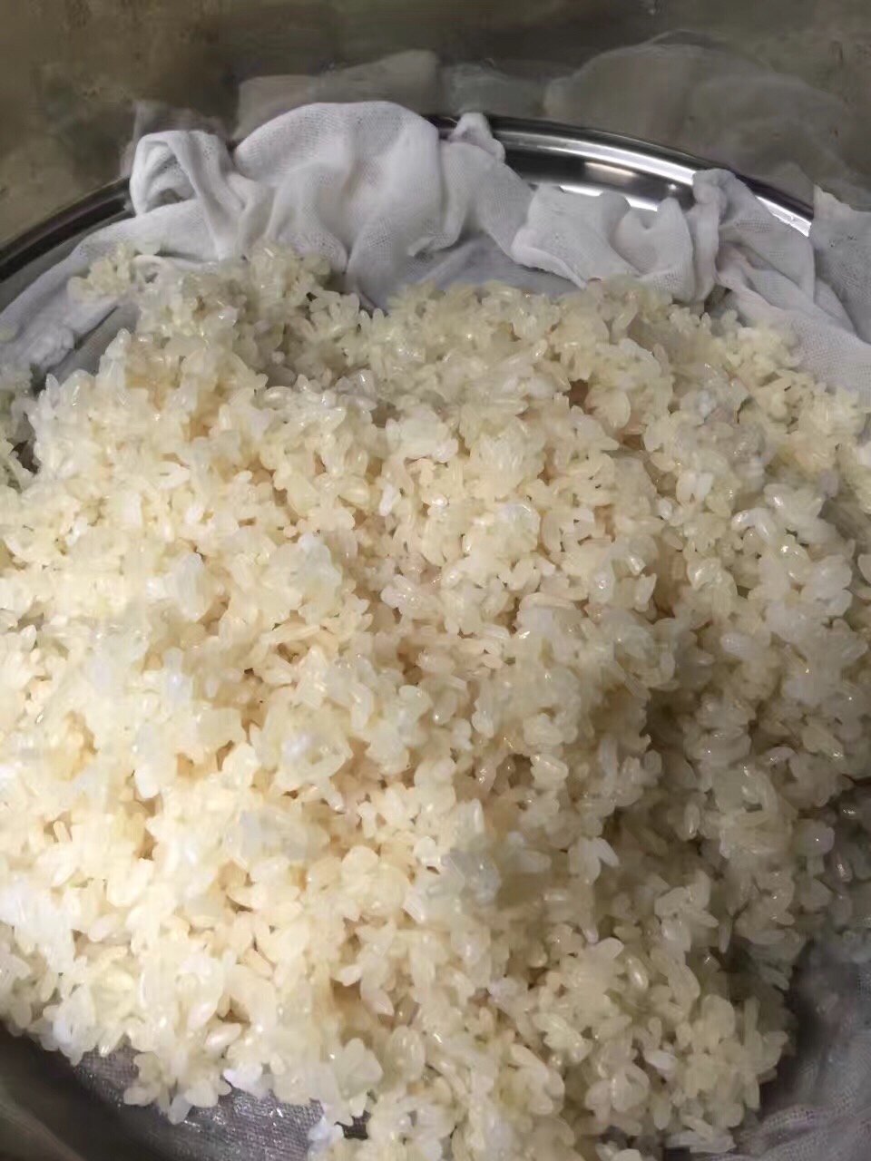 香菇臘腸糯米卷的做法 步骤1