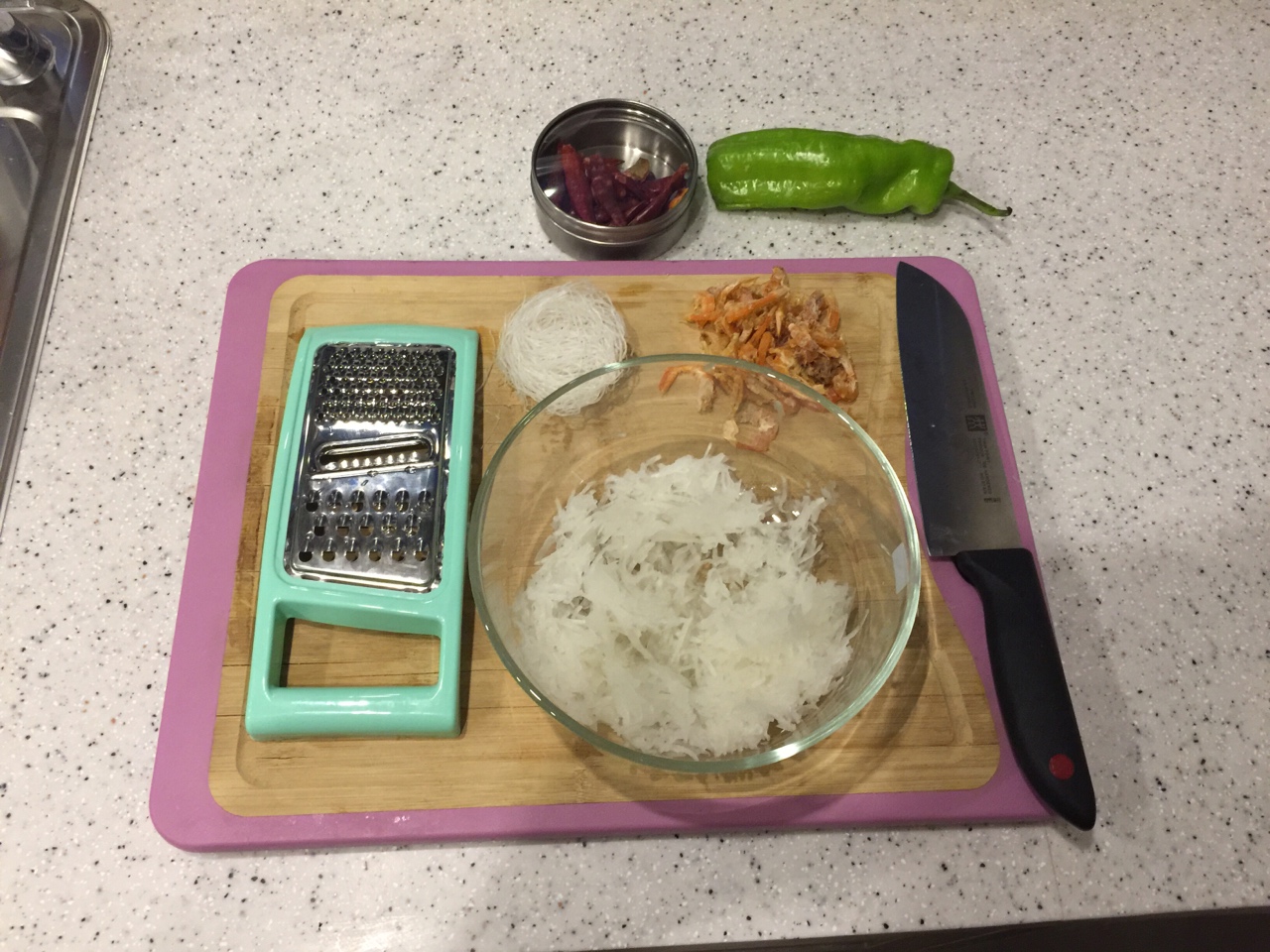 白蘿卜干蝦仁湯的做法 步骤1
