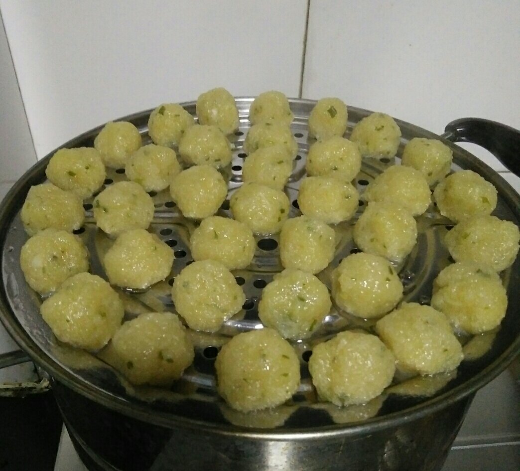 蒸土豆丸子的做法 步骤6