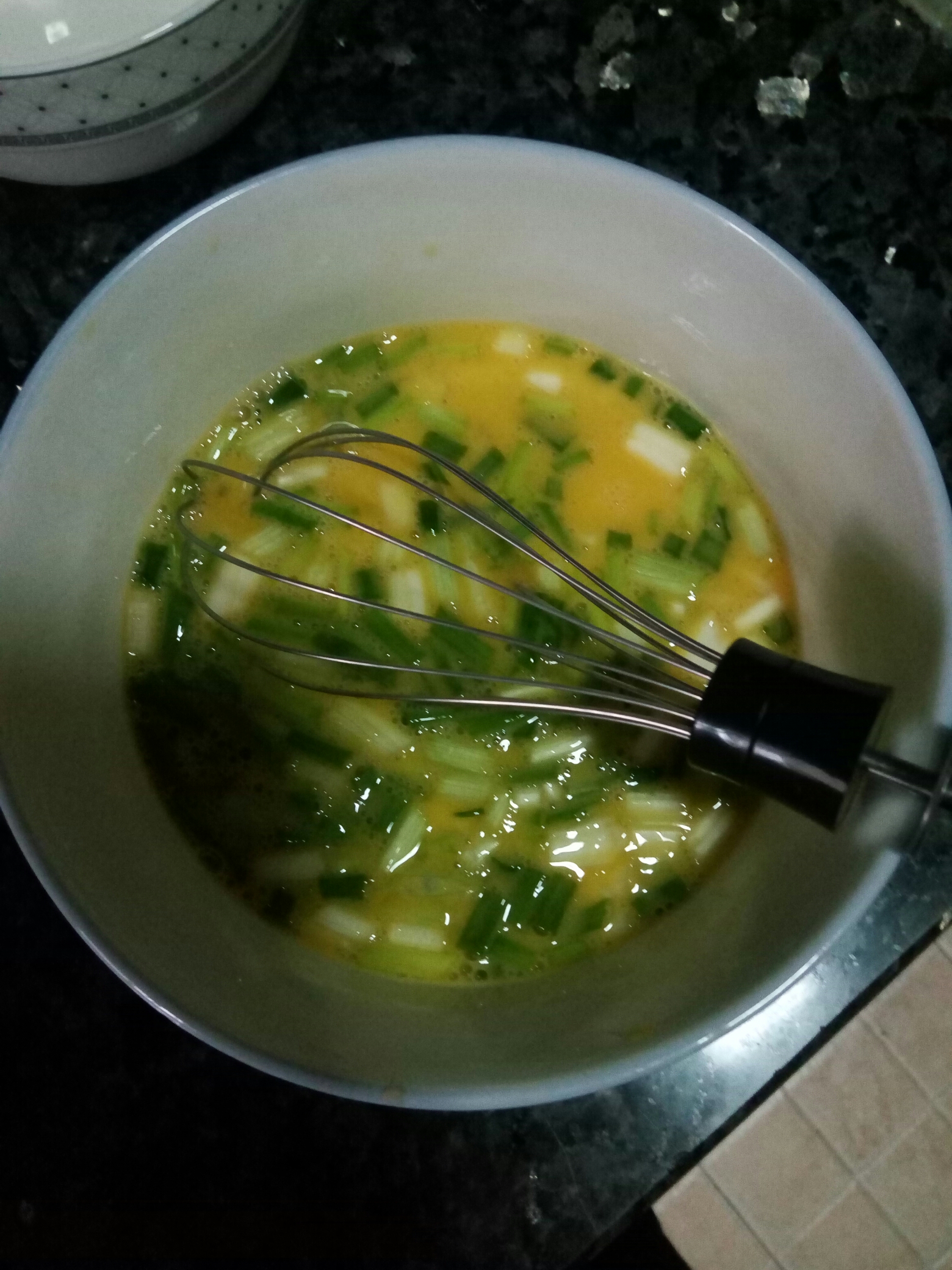 青椒炒蛋的做法 步骤1