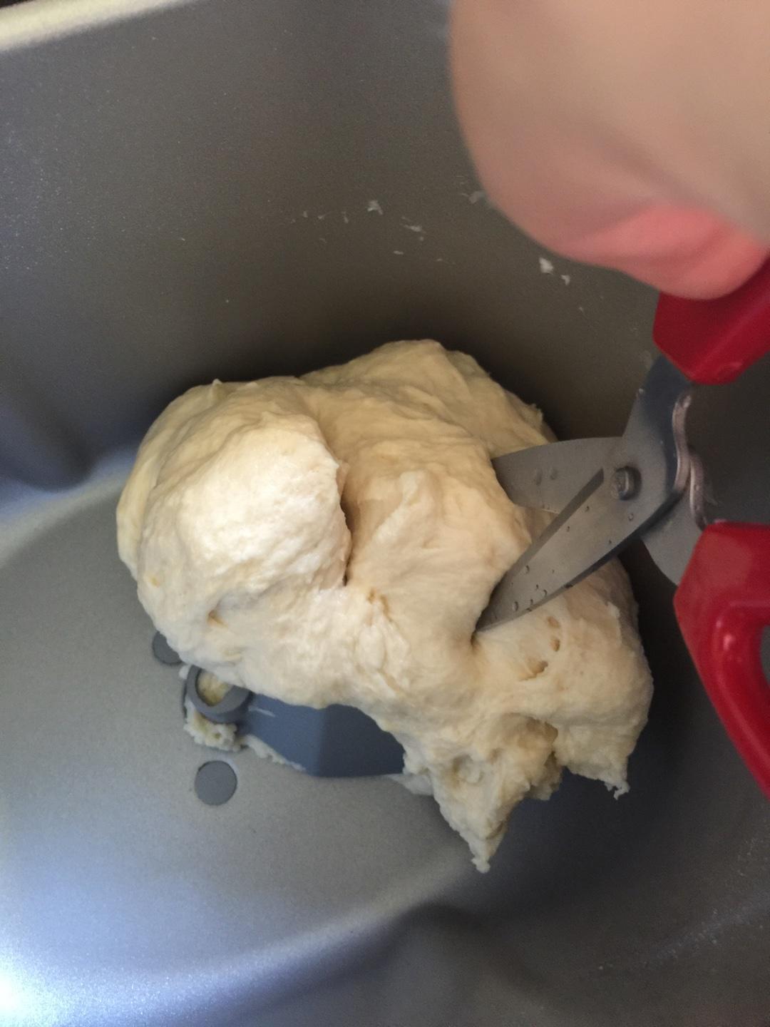 奶油面包（面包機新版之二）的做法 步骤3