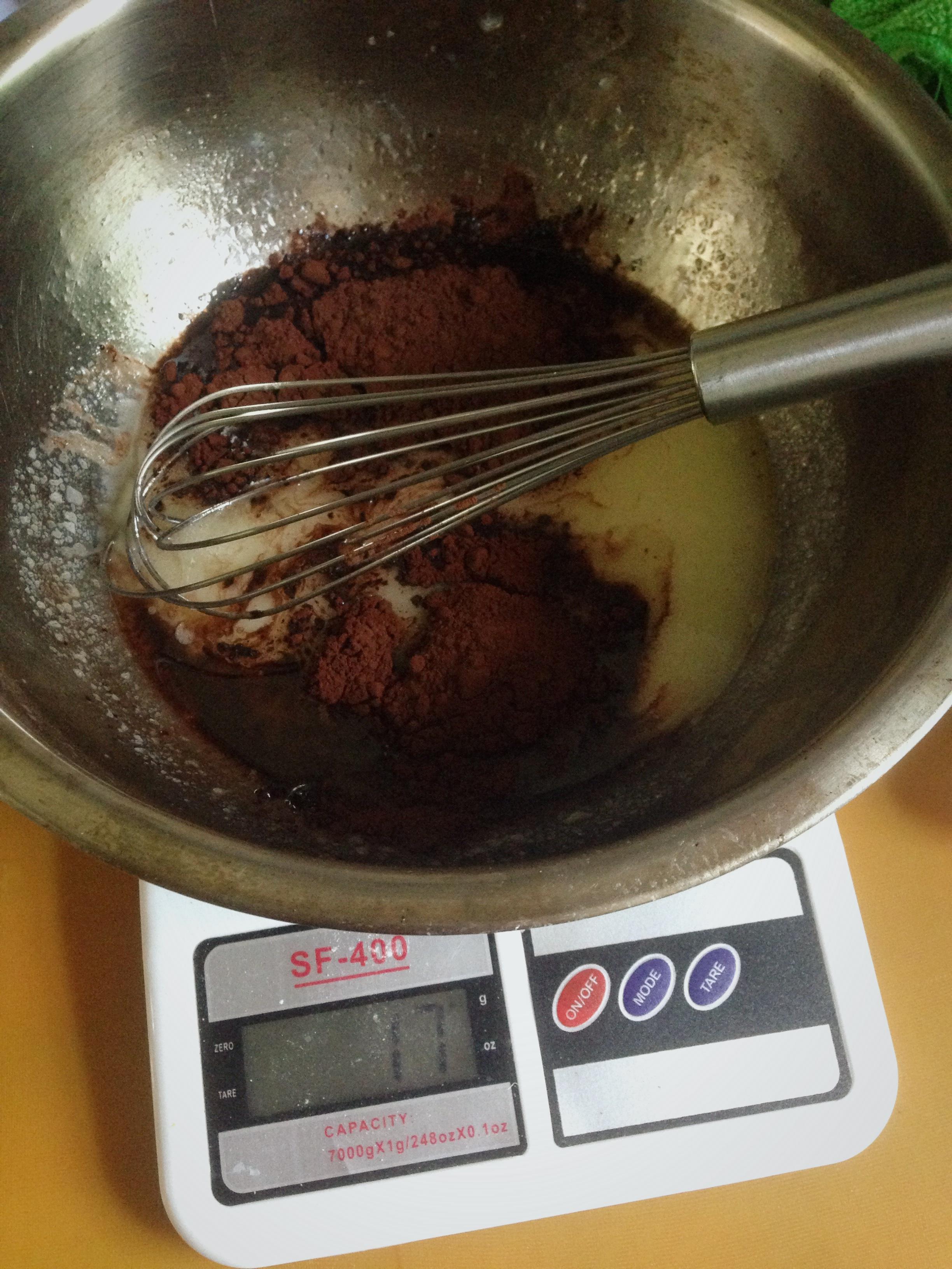 巧克力戚風蛋糕（不消泡版）的做法 步骤2