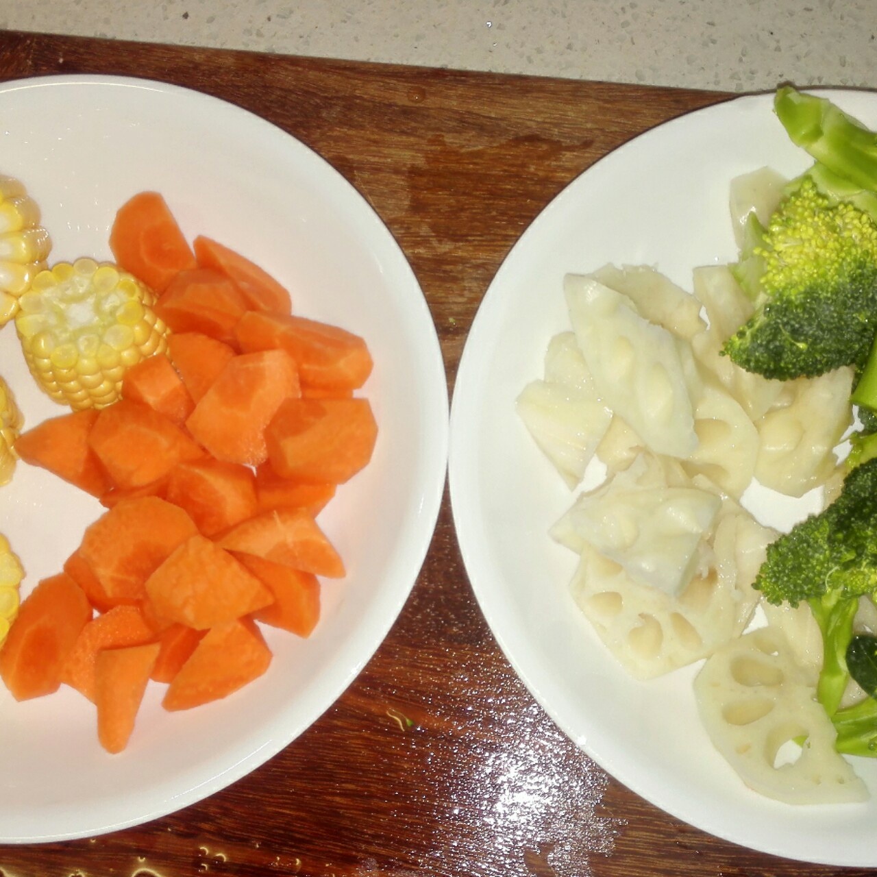 精力蔬菜湯的做法 步骤2