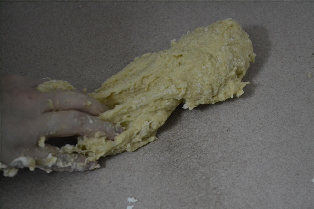 萬用基礎面包吐司面團（手揉）的做法 步骤5