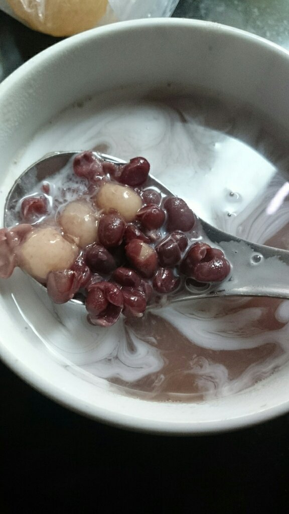 懶人椰汁紅豆小丸子糖水的做法 步骤2