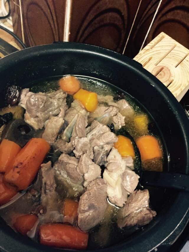 胡蘿卜馬蹄羊肉湯的做法 步骤5