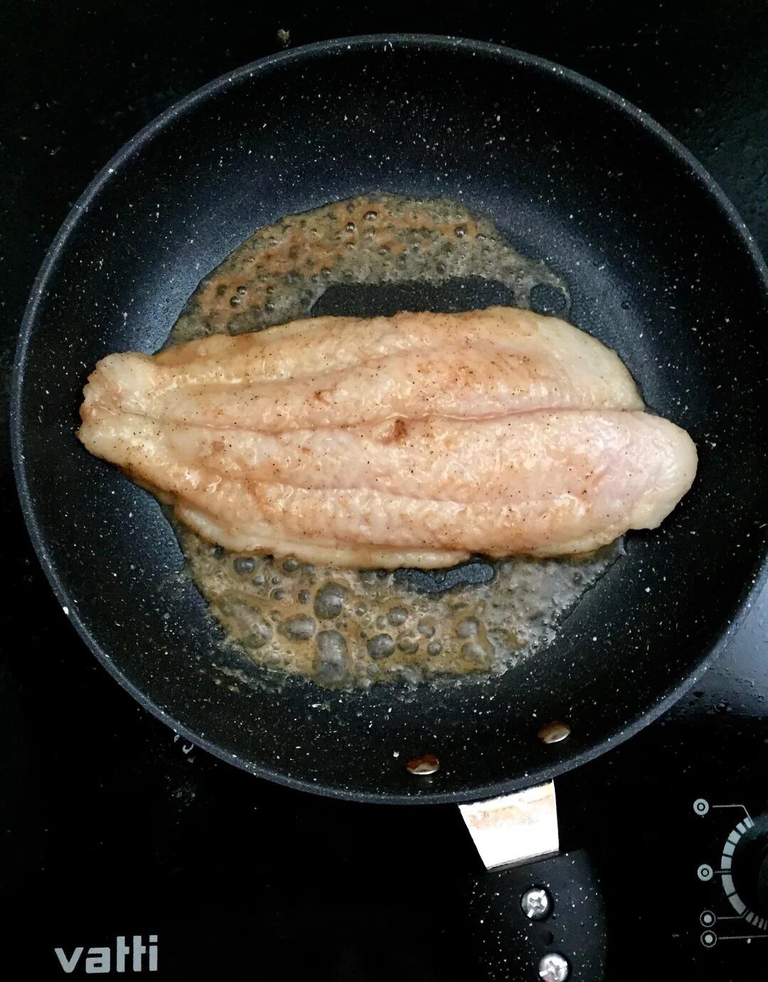 黑胡椒煎龍利魚的做法 步骤3