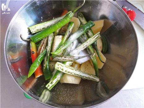 黑椒風味烤排骨的做法 步骤4