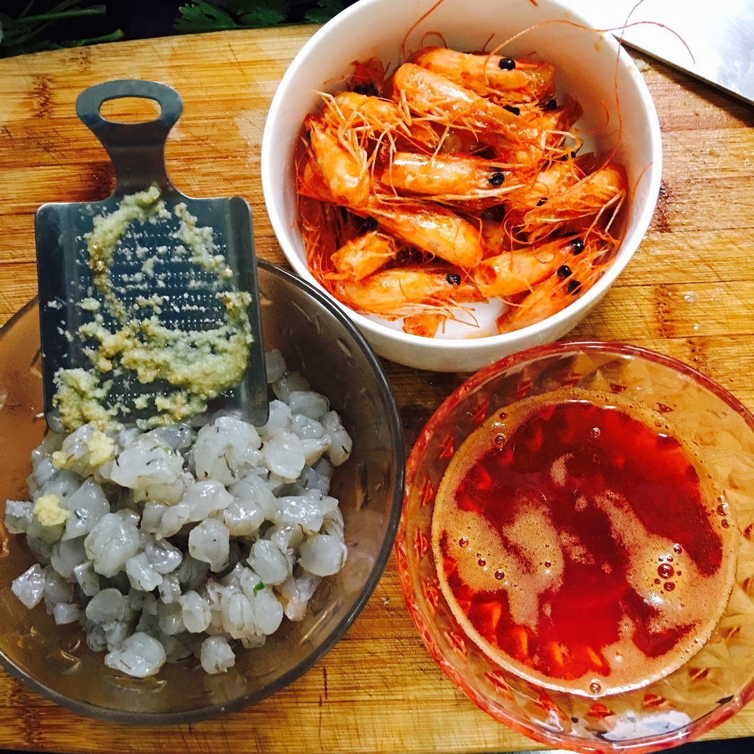 龍利魚蝦肉餛飩的做法 步骤3