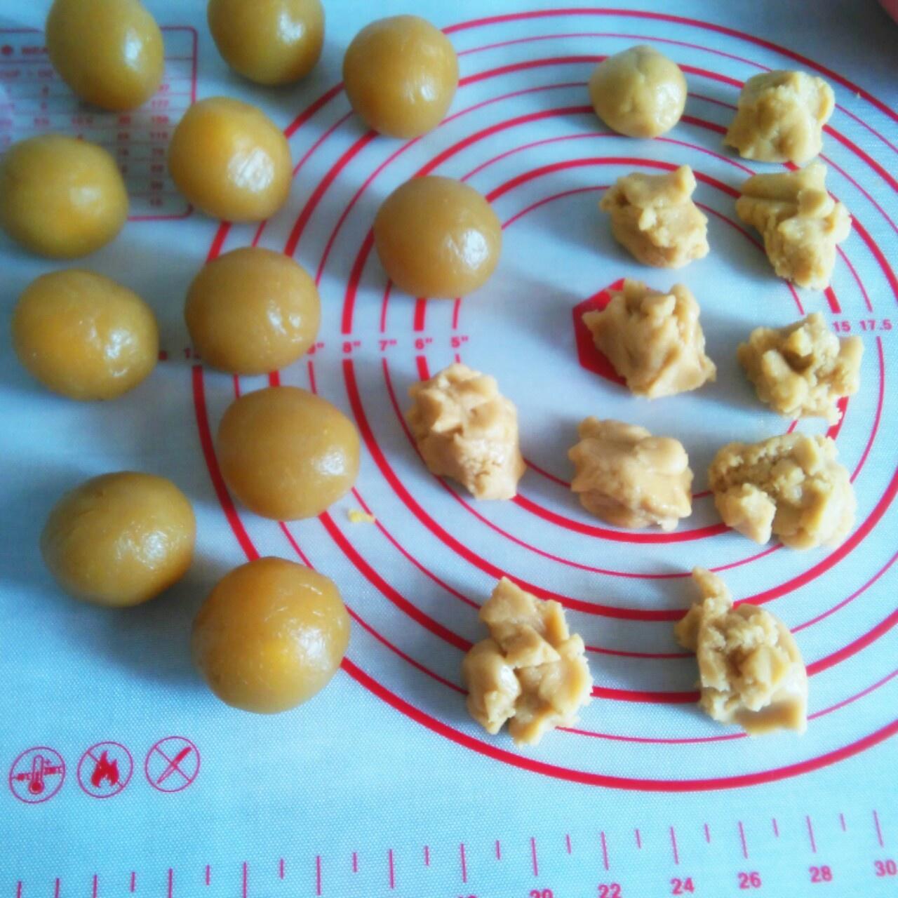 廣式蛋黃蓮蓉月餅----低糖版的做法 步骤6