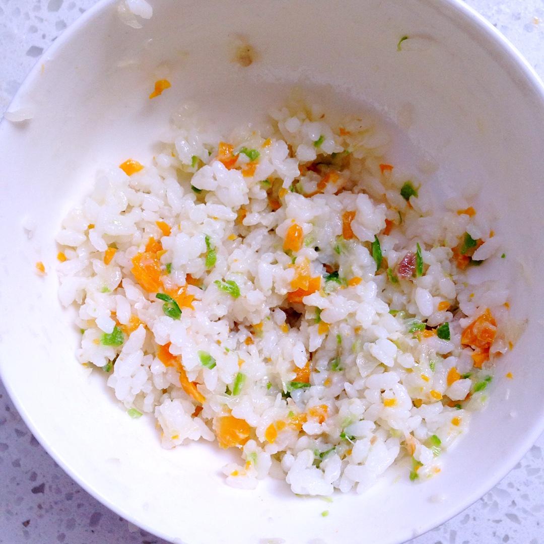 鱈魚秋葵時蔬飯團（小雪人兒童餐）的做法 步骤8