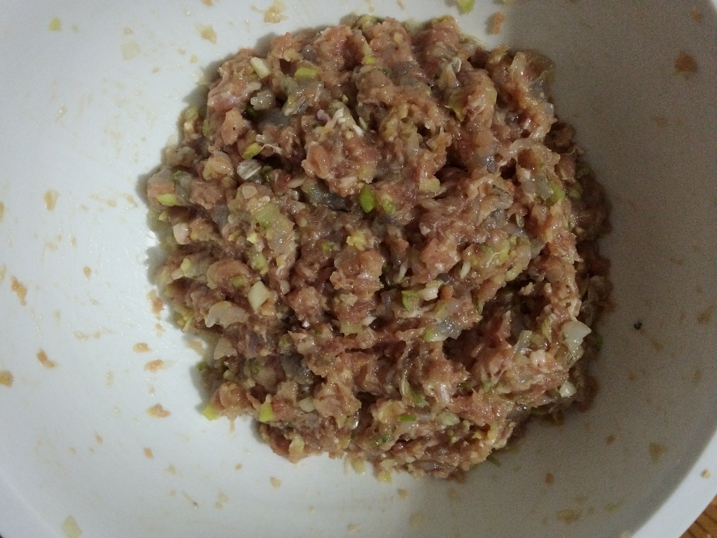 小餛飩-蝦仁 豬肉 胡蘿卜的做法 步骤4
