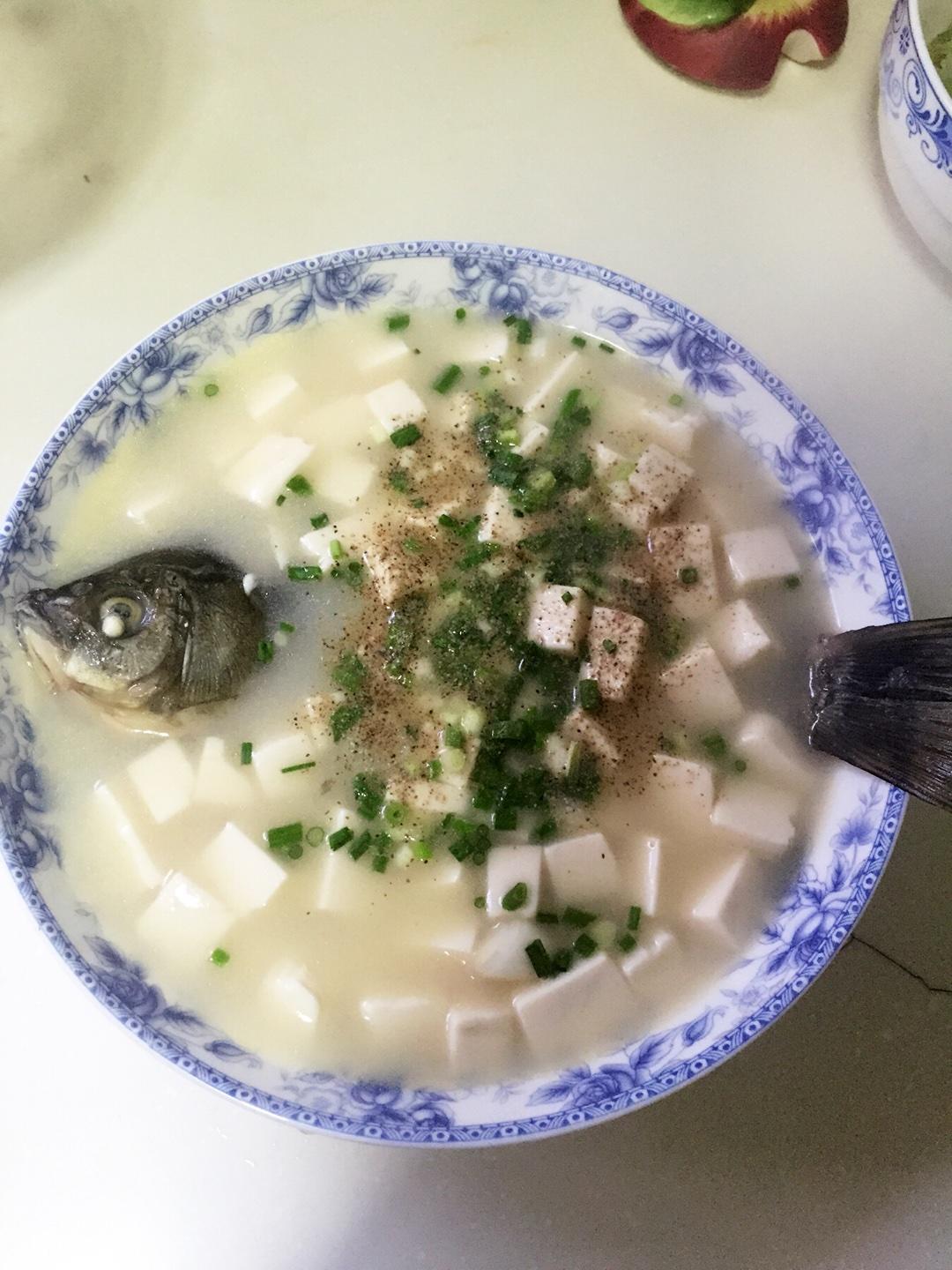 河鯽魚豆腐湯的做法 步骤6