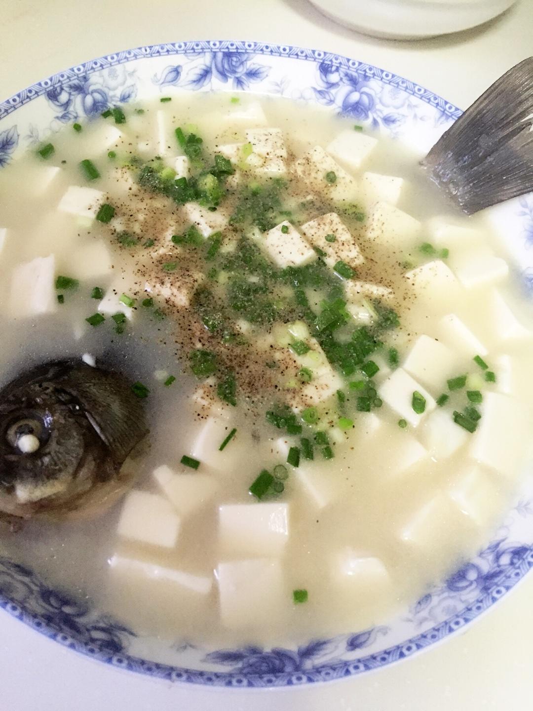 河鯽魚豆腐湯的做法 步骤7