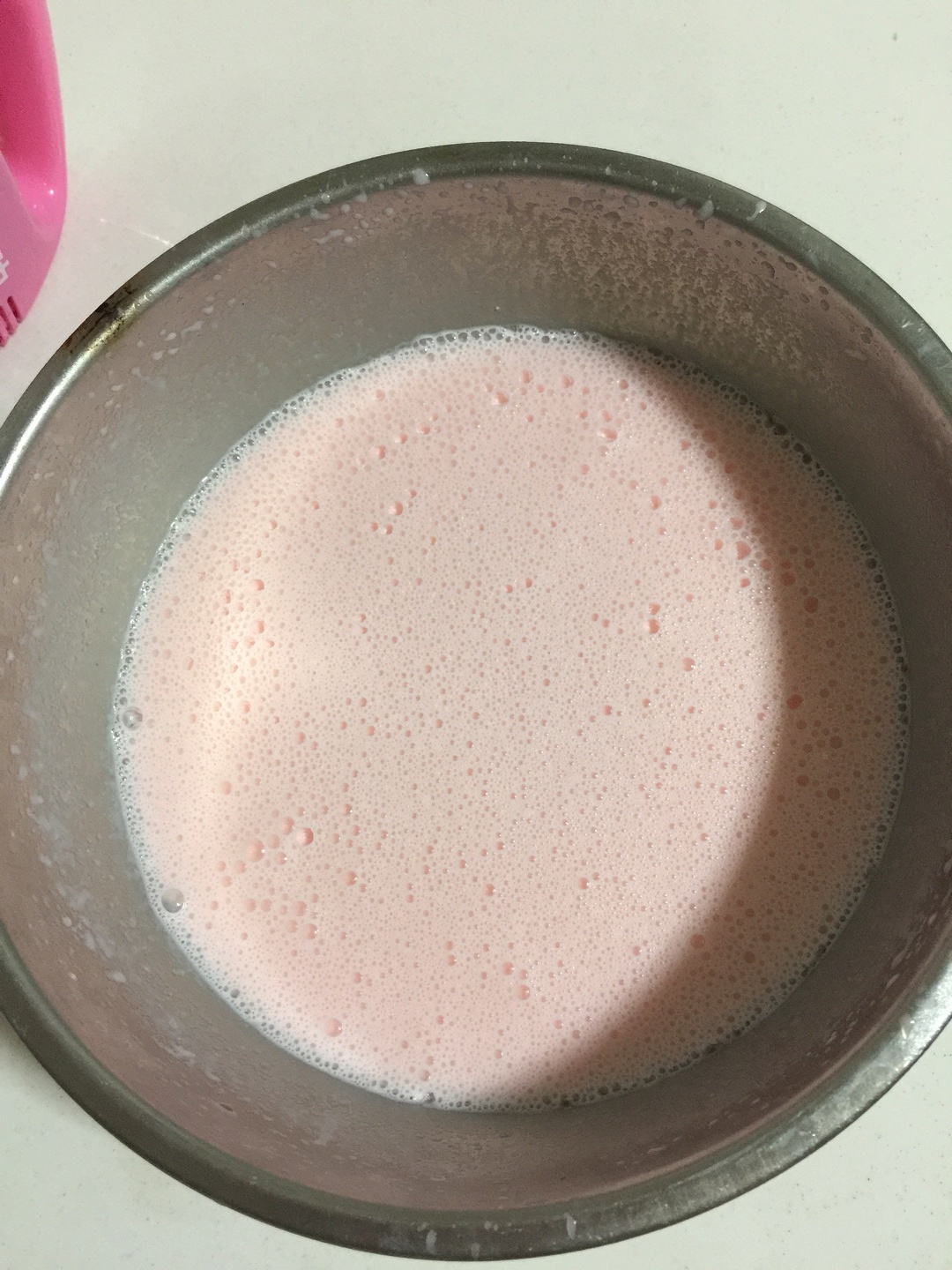 草莓味酸奶冰淇淋的做法 步骤9