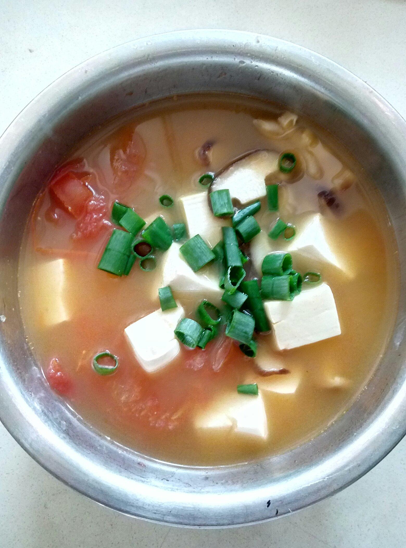 番茄蘑菇豆腐雞肉湯的做法 步骤8