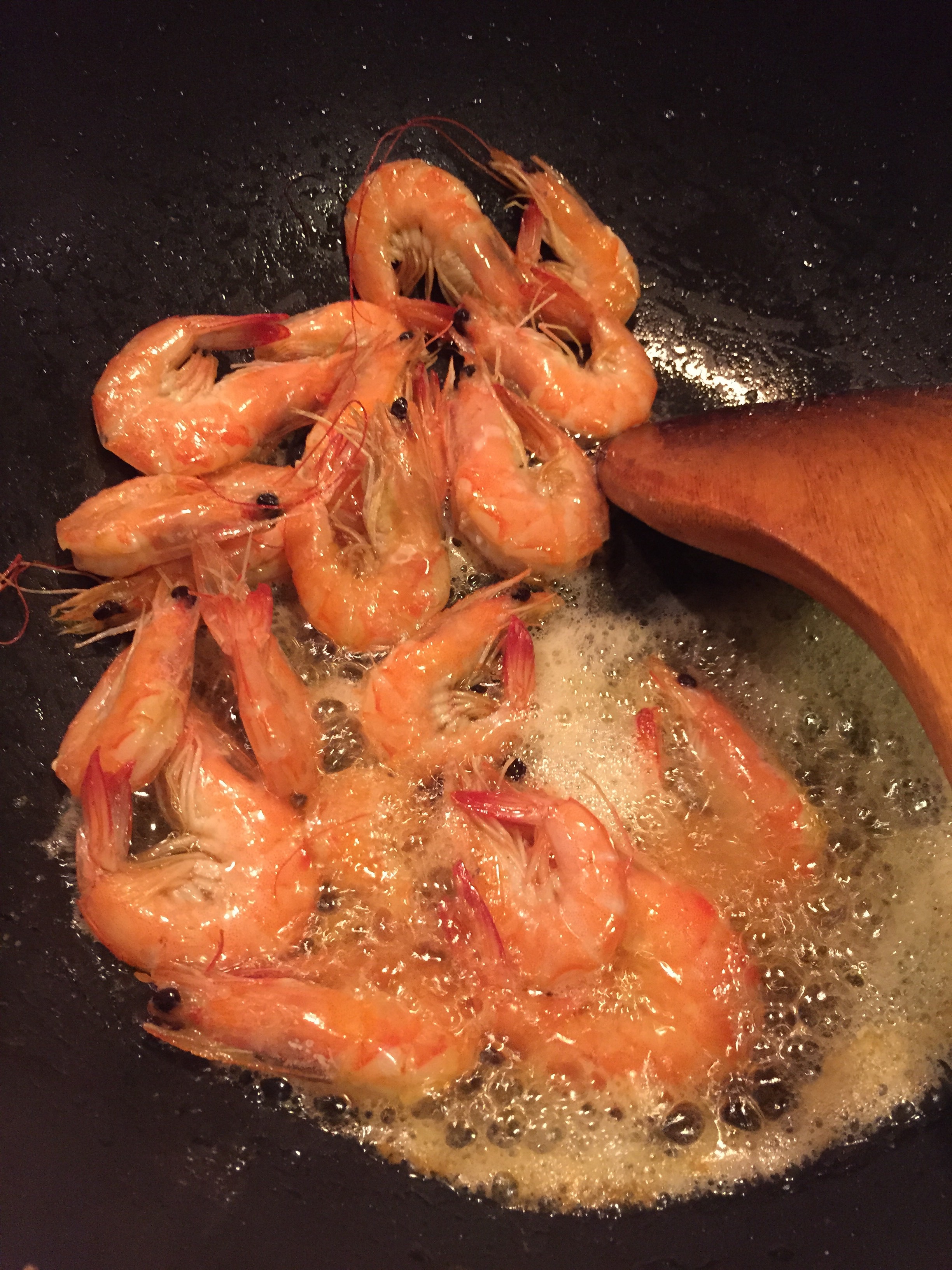 鮮蝦干鍋的做法 步骤1