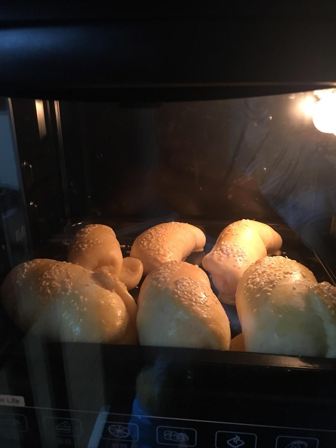 自家烤的面包不輸給外面的面包，第一次做很成功的做法 步骤9