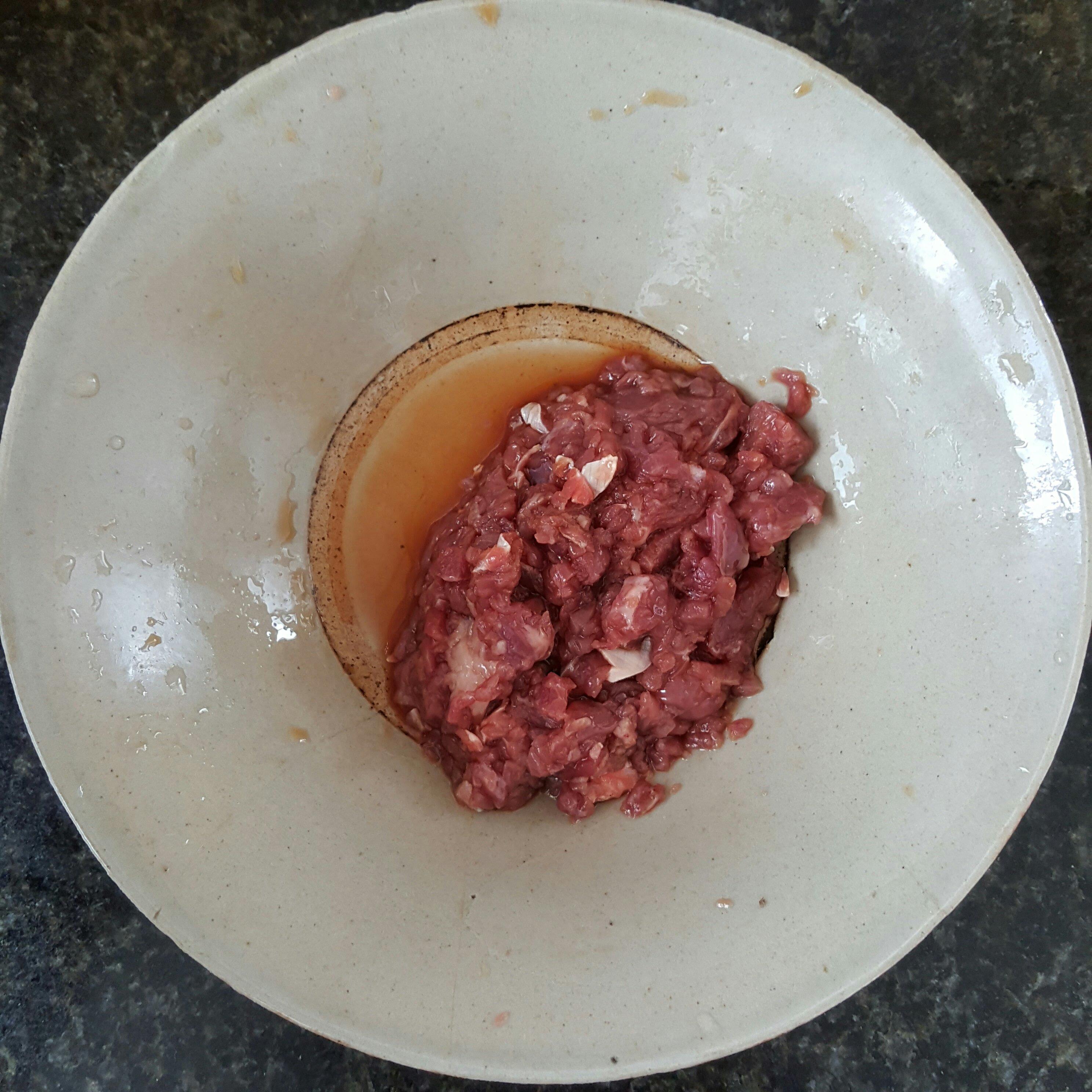 豆角香菇牛肉飯的做法 步骤3