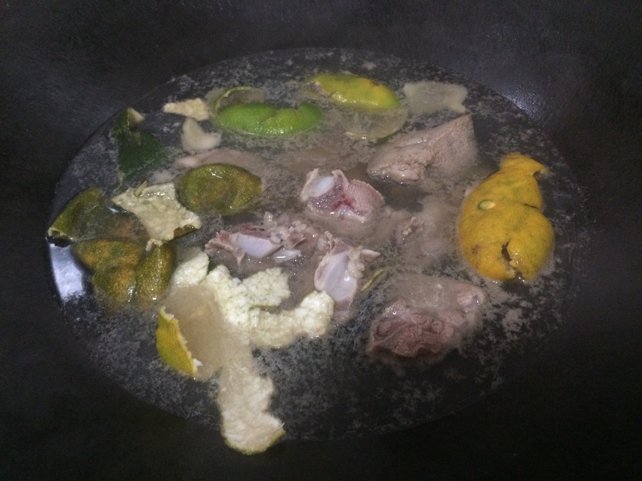 廣東清補羊肉湯的做法 步骤1
