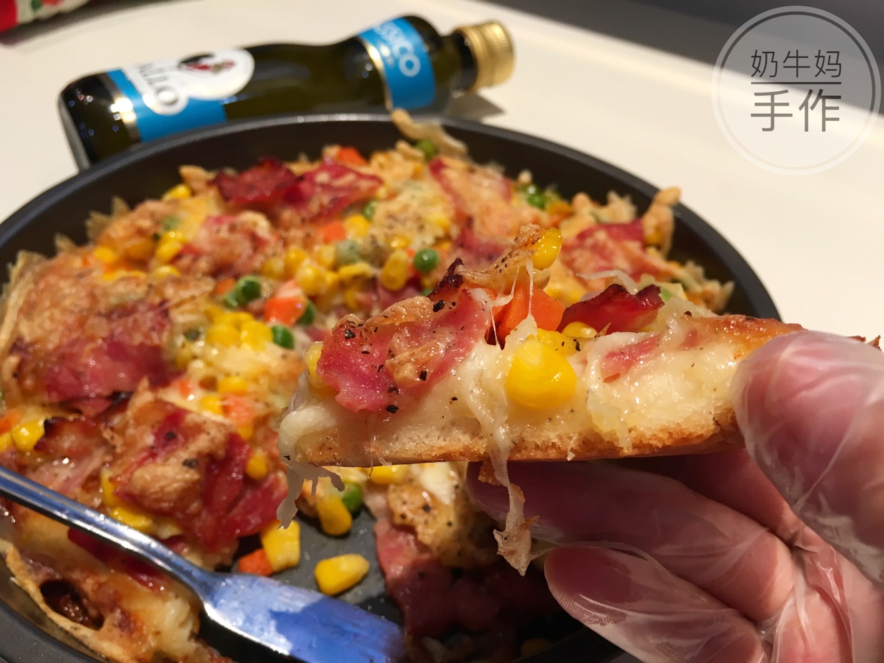 培根彩蔬黑椒披薩——披薩脆底的小秘方（無需披薩醬，番茄醬，任何醬）的做法 步骤17
