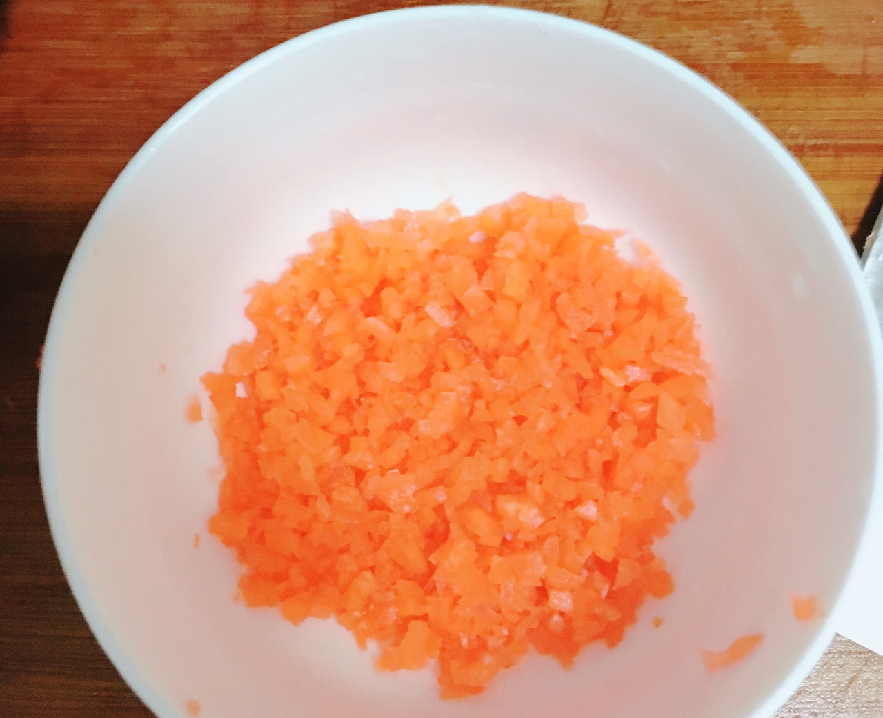 胡蘿卜肉松飯團的做法 步骤4