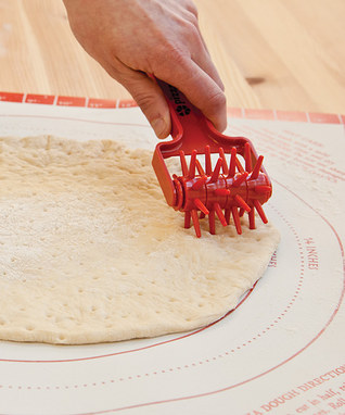 手把手教你做煙三文魚披薩 - Smoked Salmon Pizza的做法 步骤2