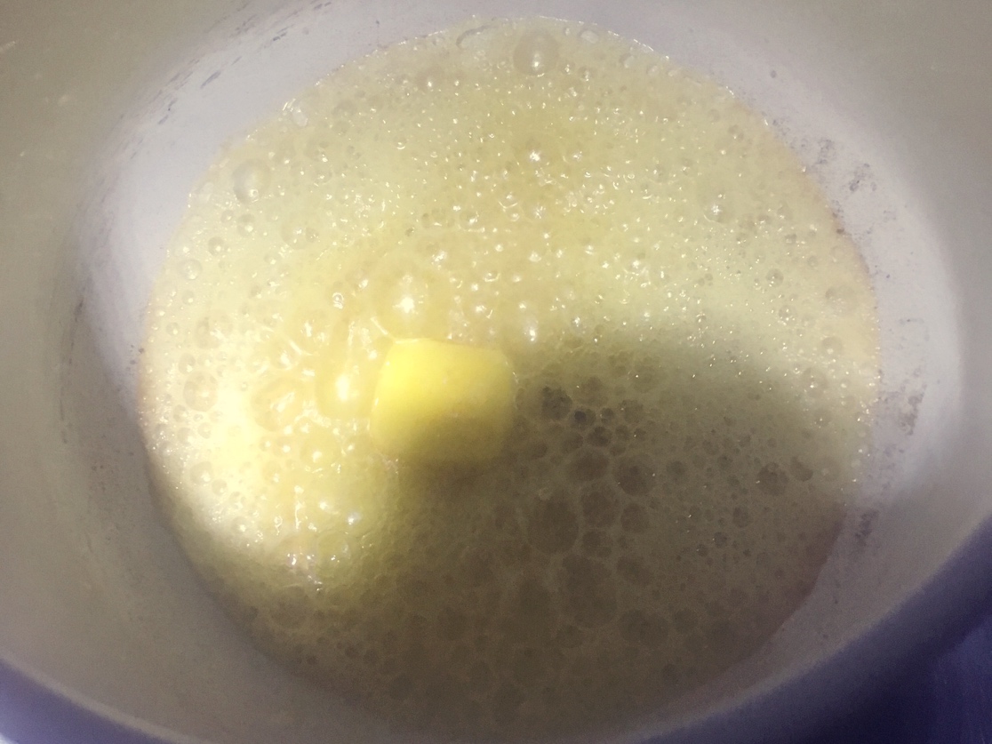Baby奶油蝦仁蘑菇湯的做法 步骤1