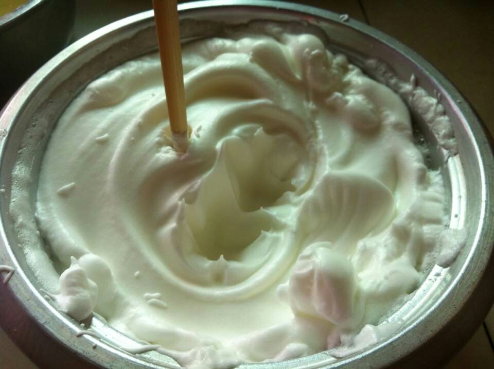 酸奶蛋糕（電飯鍋版）的做法 步骤2