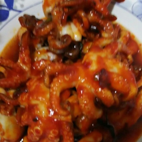 韓國辣醬炒章魚的做法 步骤1